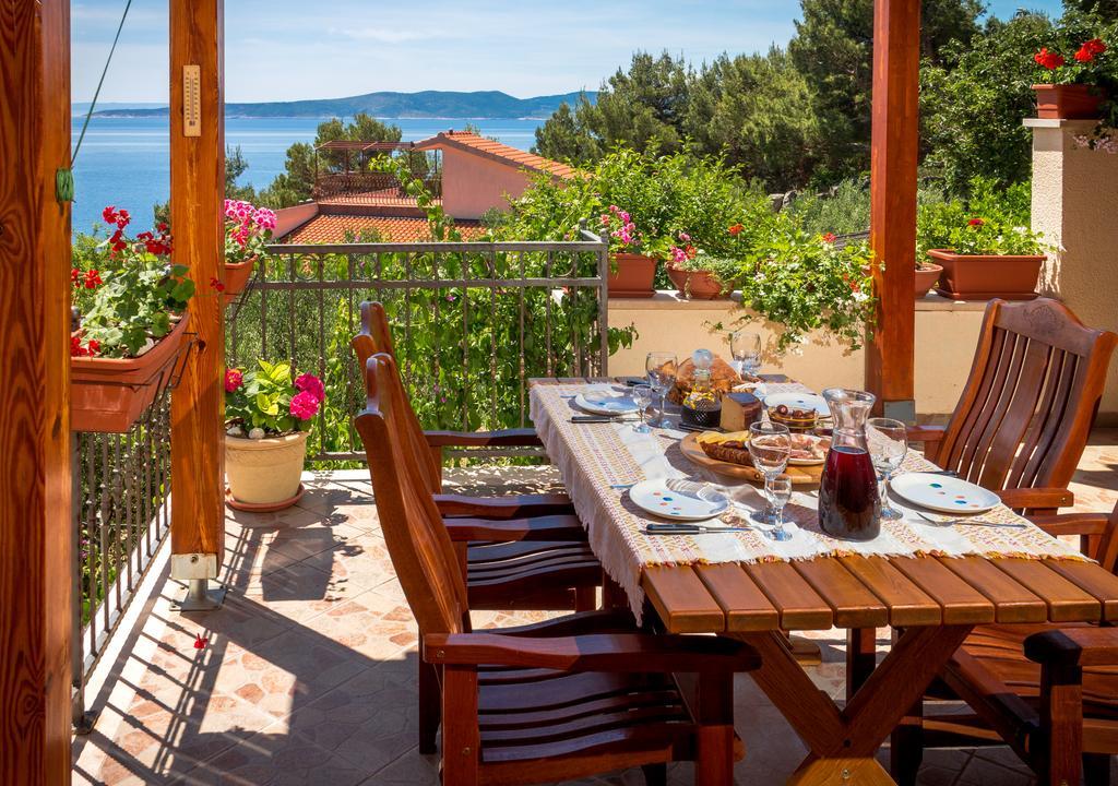 Guest House Davor Tomas Брела Екстериор снимка