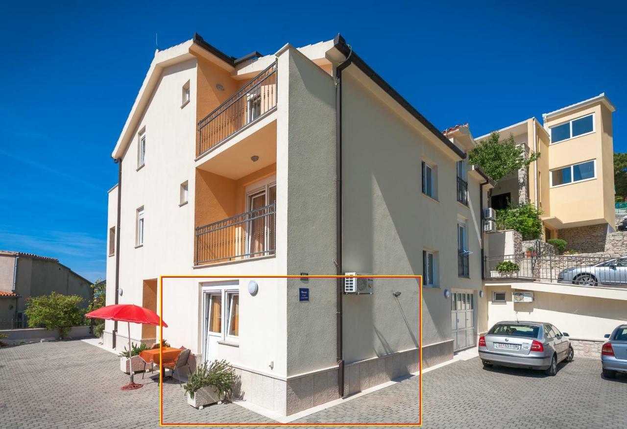 Guest House Davor Tomas Брела Екстериор снимка